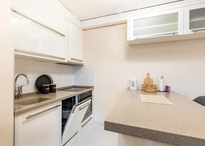 Modern & Fully Equipped Apartment In Center Of Sarajevo *